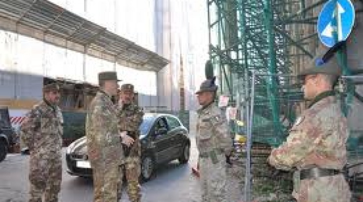 Controllo alpini L'Aquila