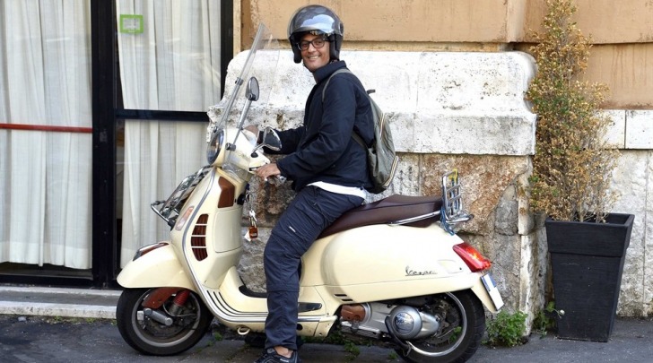 Fiorello sullo Scooter