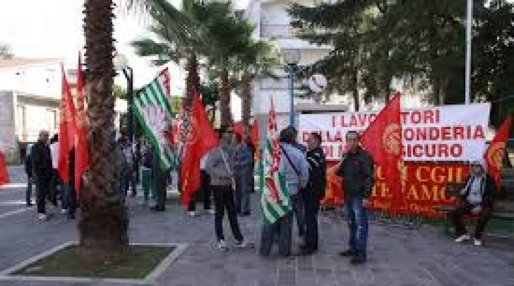 Foto di repertorio manifestazione VECO