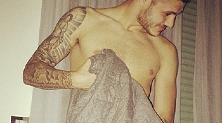 Mauro Icardi nudo