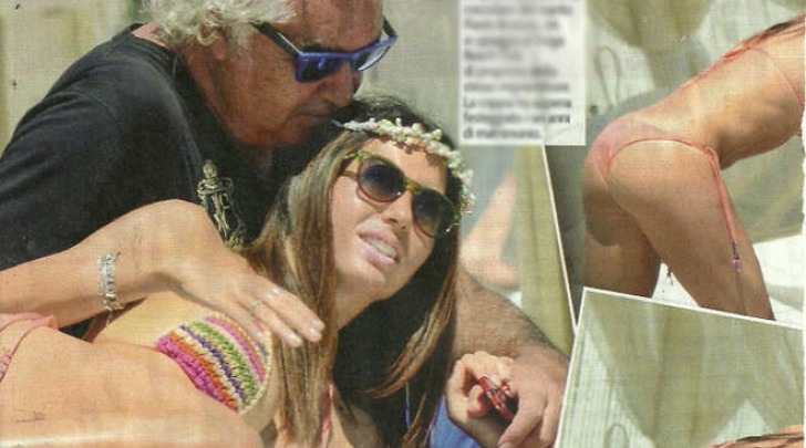 Elisabetta Gregoraci Strip