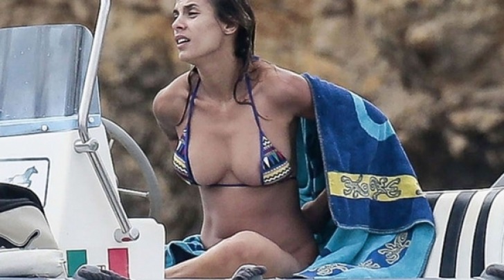 Elisabetta Canalis Topless - Tutte le foto