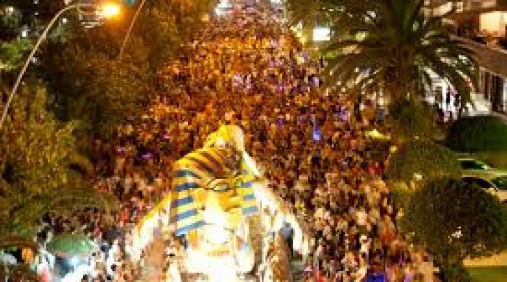 Carnevale estivo Alba Adriatica