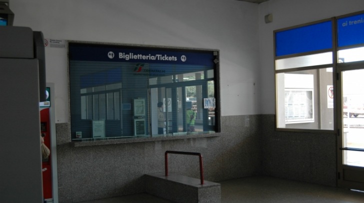 La biglietteria della stazione di Vasto-San Salvo