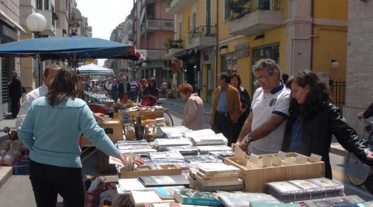 Mercatino libri usati