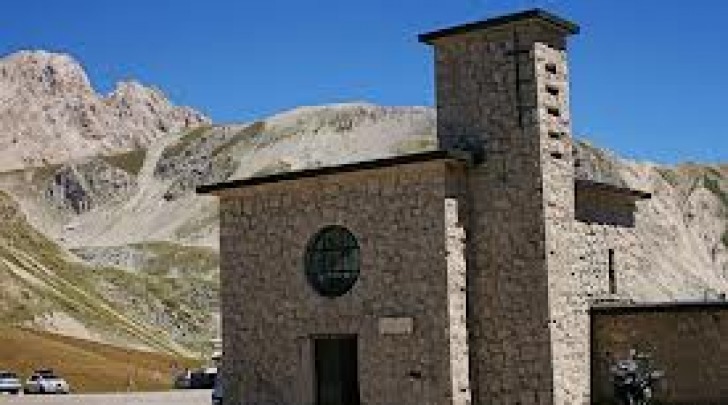 La chiesa di Madonna della Neve di Campo Imperatore