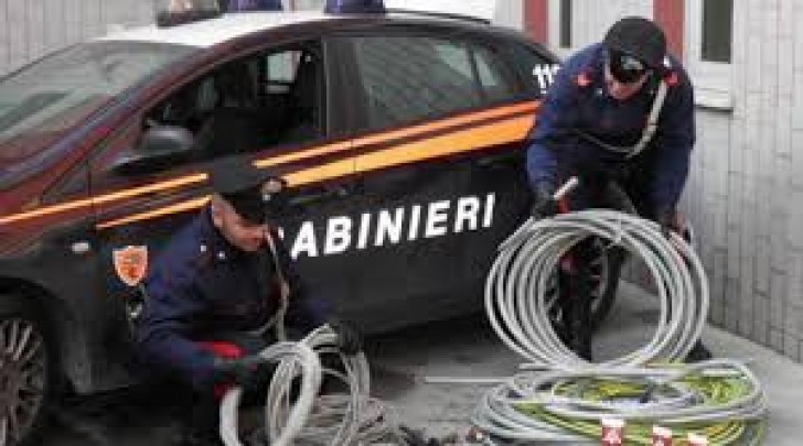 Carabinieri- Furto rame