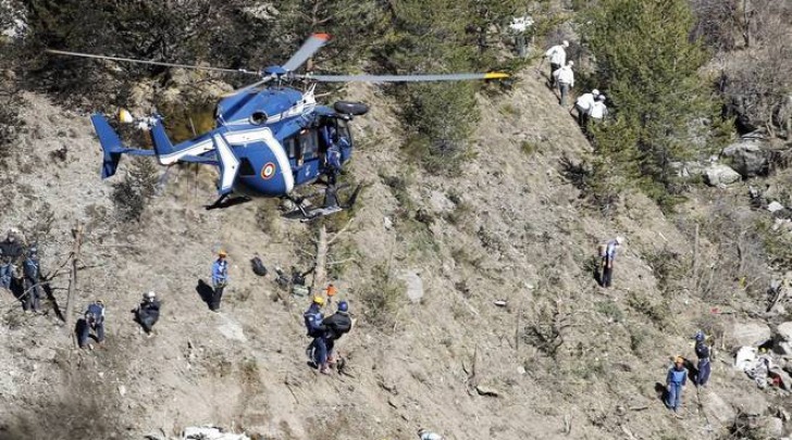 Il recupero delle salme dei passeggeri dell'Airbus 320 della GermanWings