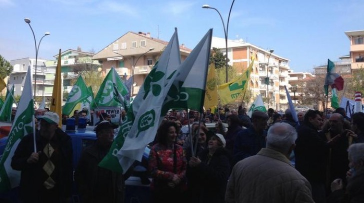 Proteste contro inceneritore a biomasse Powercrop