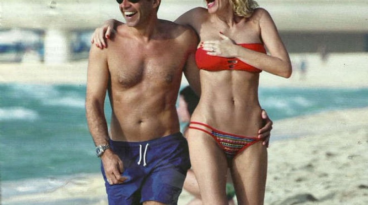 Alessia Marcuzzi col marito Paolo Calabresi a Dubai (Chi)