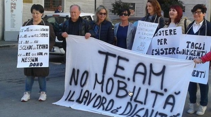 Protesta dipendenti Team in Prefettura