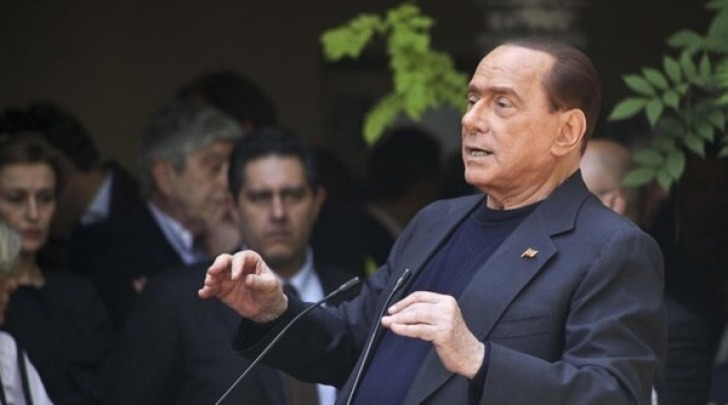 Silvio Berlusconi shock: "Sono Bersaglio dell'Isis, Solo comizi al Chiuso"