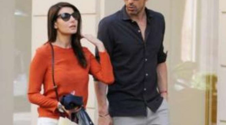 Ilaria D'Amico e Gigi Buffon a Milano (Olycom)