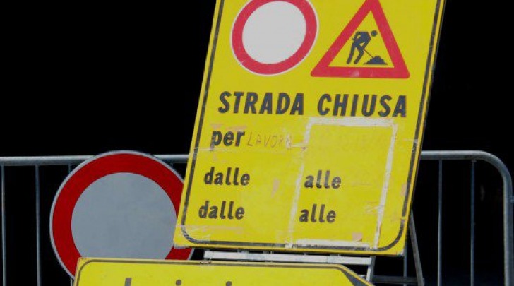 strada chiusa