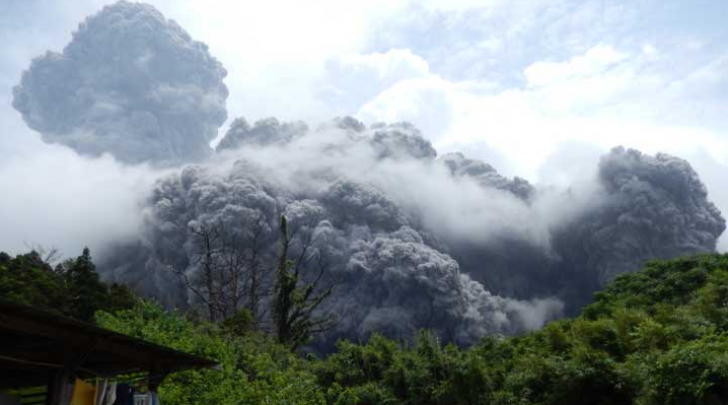 eruzione vulcano