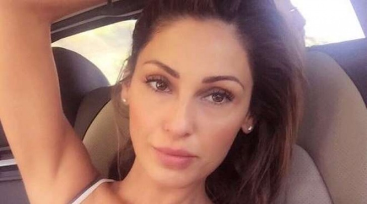 Anna Tatangelo instagram