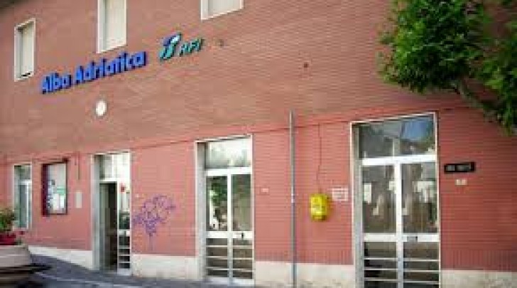 Stazione Alba Adriatica
