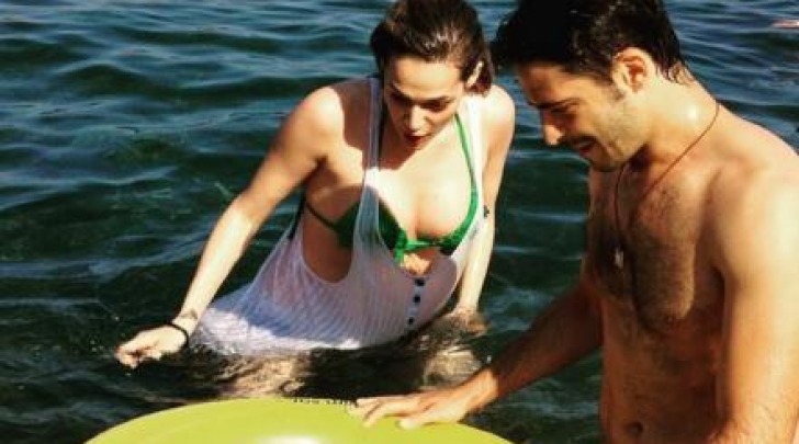Laura Chiatti Marco Bocci e Enea al Mare su Instagram