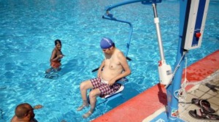 elevatore piscina