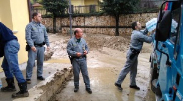 Maltempo distribuzione acqua