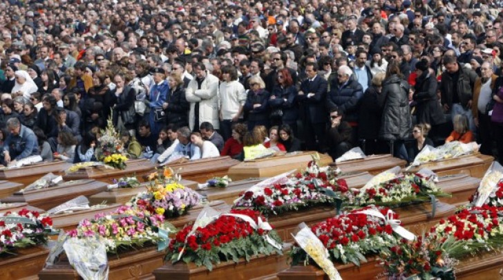 Funerali vittime sisma 6 aprile 2009