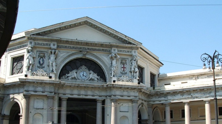 Genova, Piazza Della Stazione Principe