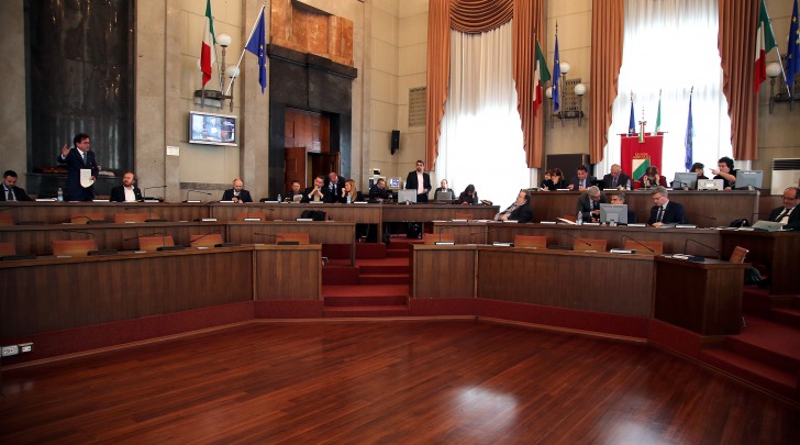 Consiglio regionale Abruzzo-sala consigliare Pescara