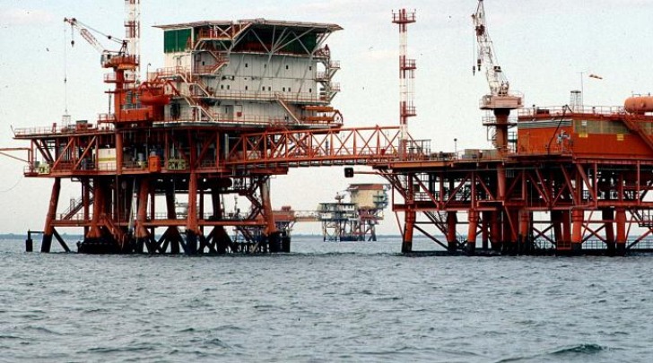 piattaforma petrolifera