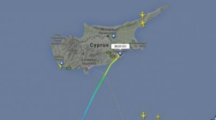 Aereo Egyptair Dirottato A Cipro