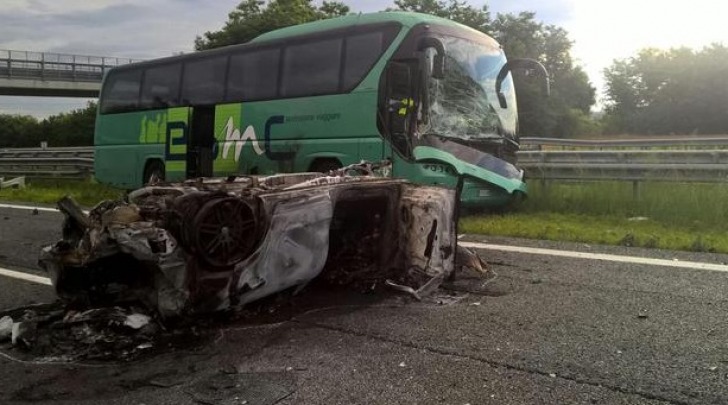 scontro sulla Torino-Savona, due morti