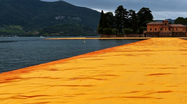 The Floating Piers