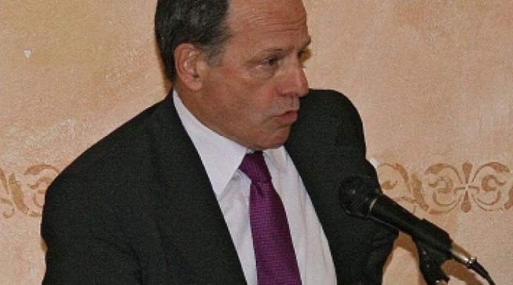 Il sindaco uscente Antonio Floris (Pdl)