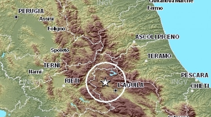 La scossa più forte di 3.3° delle 23.34