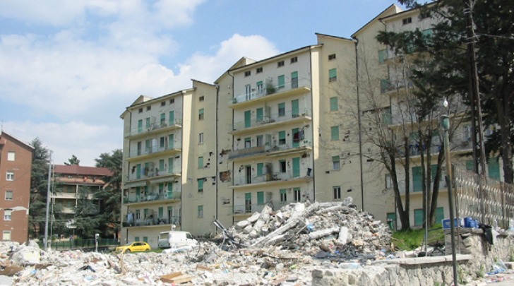 L'edificio di via XX Settembre 123 dopo il crollo