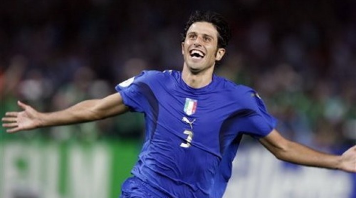 Fabio Grosso dopo il rigore con la Francia nel 2006