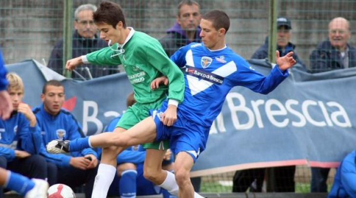 Fabrizio Paghera con la maglia del Brescia