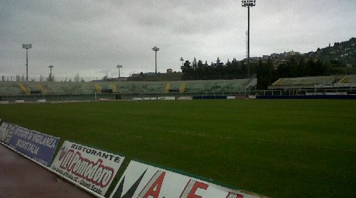 Lo stadio "Angelini" finalmente ripulito dalla neve