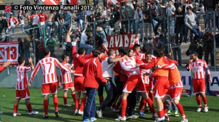 I festeggiamenti di ieri a Piano d' Accio 