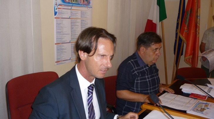 Il sindaco di Giulianova Francesco Mastromauro