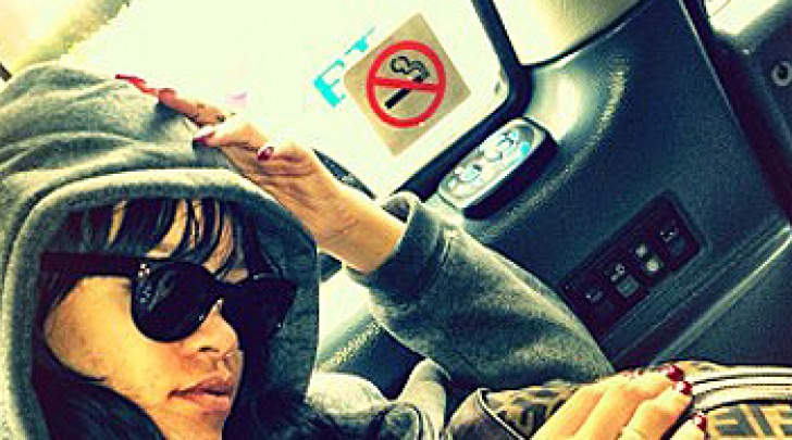 Rihanna nel taxi su twitter