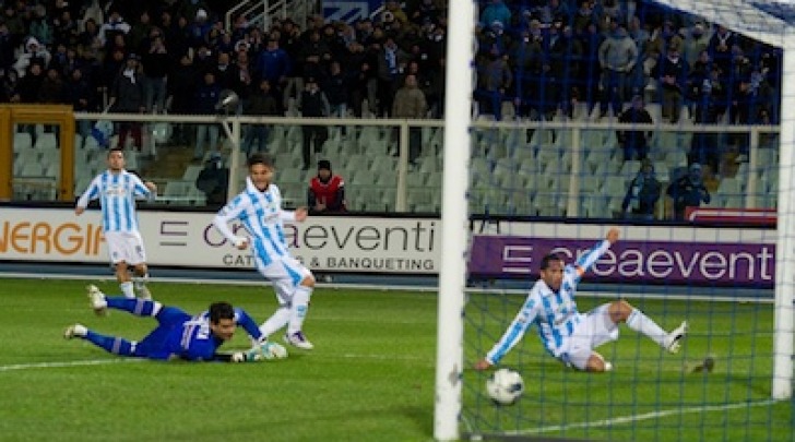 Il gol di Sansovini nell'ultimo Pescara-Samp
