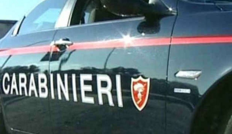 Molesta Una Prostituta I Protettori Lo Pestano Tre Romeni Arrestati 