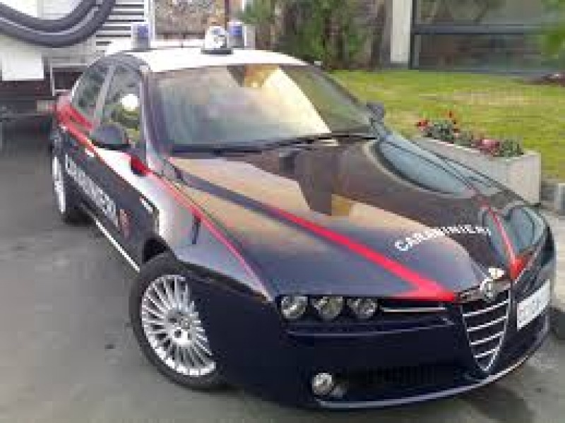 Nel Pescarese Furto Di Un Camion E Di Furgone Indagano I Carabinieri 