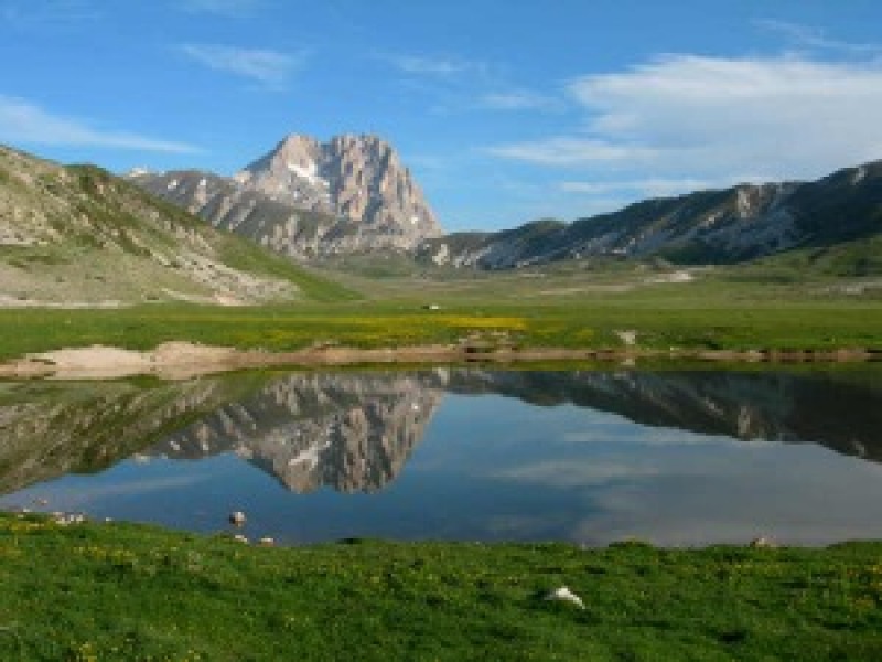 Turismo I Parchi D Abruzzo Sugli Schermi Dei Cinema Italiani Cronaca 