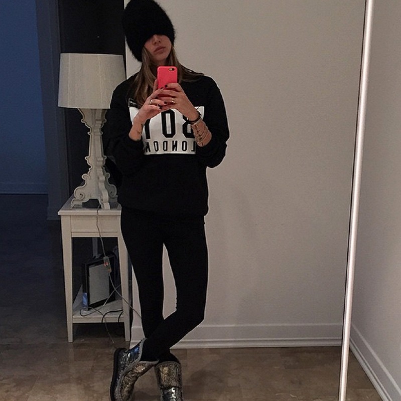 Il Look Sportivo di Melissa Satta, In Forma Con Stile! - Cronaca nazionale  - Abruzzo24ore