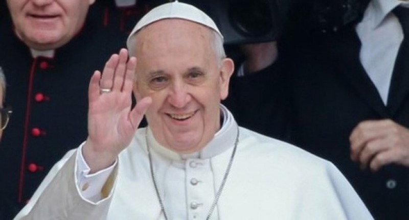 Papa Francesco Malato Pregate Per Me Sono Un Po Anziano E Un Po 