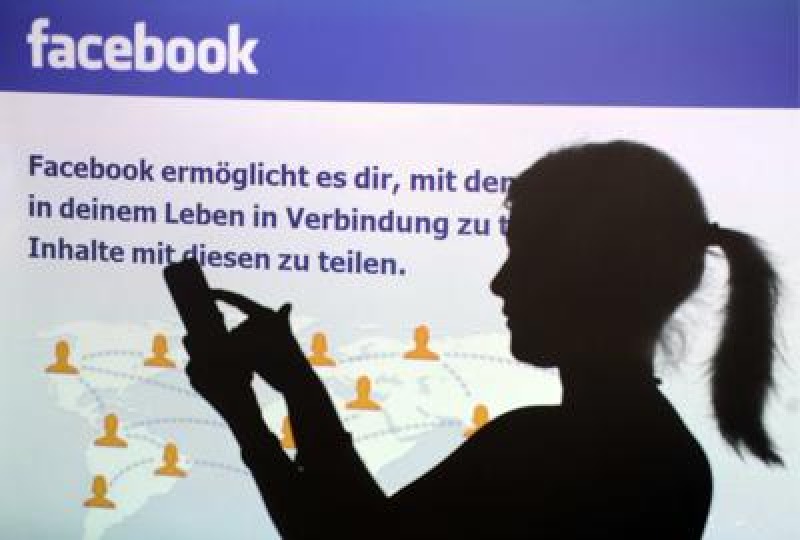 Attenzione a Rimuovere i Colleghi Tra Gli Amici su Facebook. L'Assurda ...