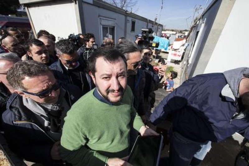 Salvini Sui Rom tira Dritto Il Richiamo Dell Ue Cronaca Nazionale 