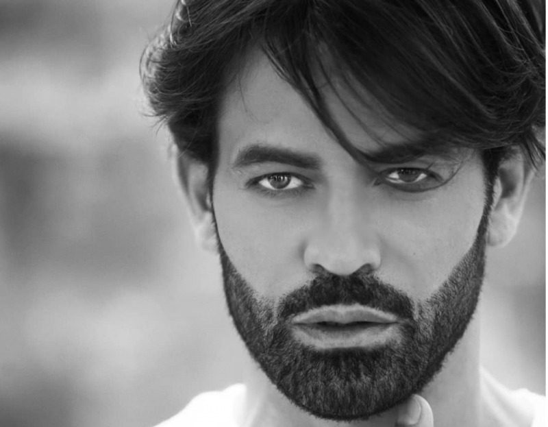 Gianni Sperti Gay Lui Risponde Sui Social Social Star Gossip24ore it