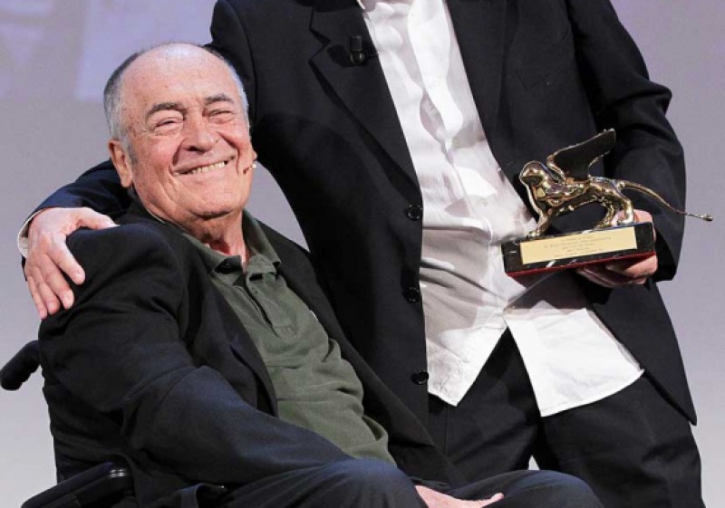 Bernardo Bertolucci, oggi la camera ardente in Campidoglio per l'ultimo saluto al maestro Bernardo Bertolucci, oggi la camera ardente in Campidoglio per l'ultimo saluto al maestro